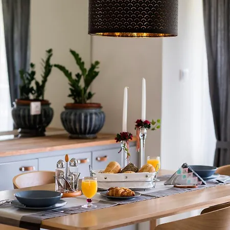 Apartment Russelia Right In The Heart Of Rhodes *