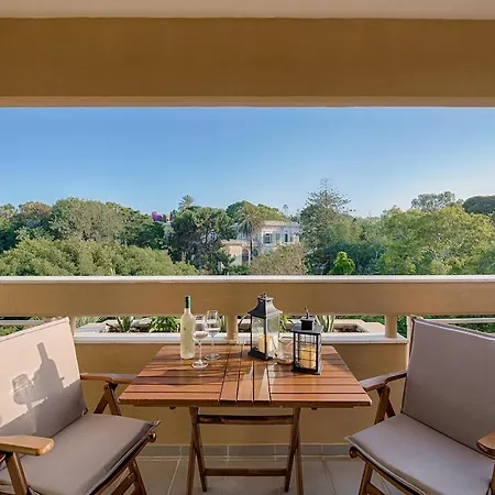 Apartment Russelia Right In The Heart Of Rhodes