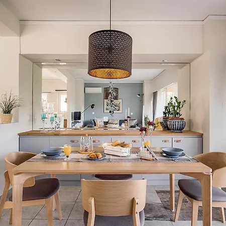 Apartment Russelia Right In The Heart Of Rhodes Rhodes City