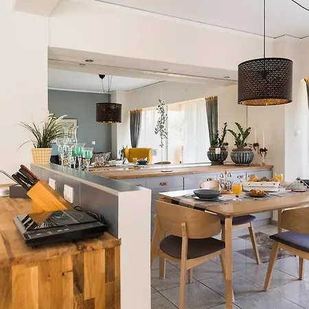 Russelia Right In The Heart Of Rhodes Apartment Rhodes City