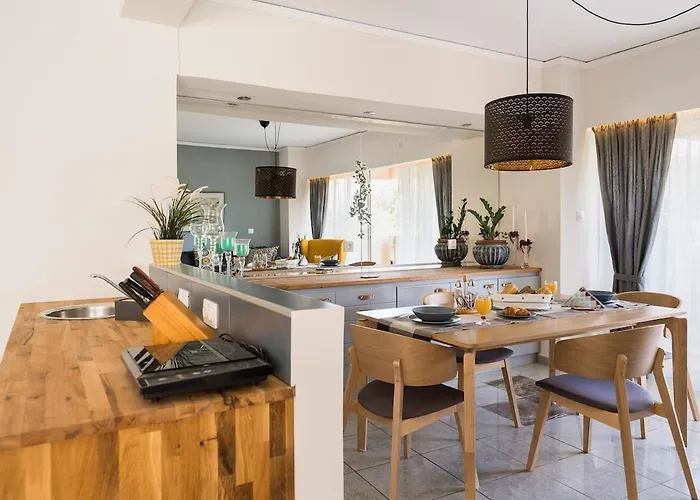 Russelia Right In The Heart Of Rhodes Appartement Rhodes City